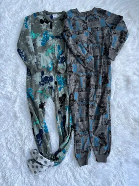 2 pairs fleece pajamas, 1 pair is footed, size 6, various brands, Kids 6/6X (extra small)