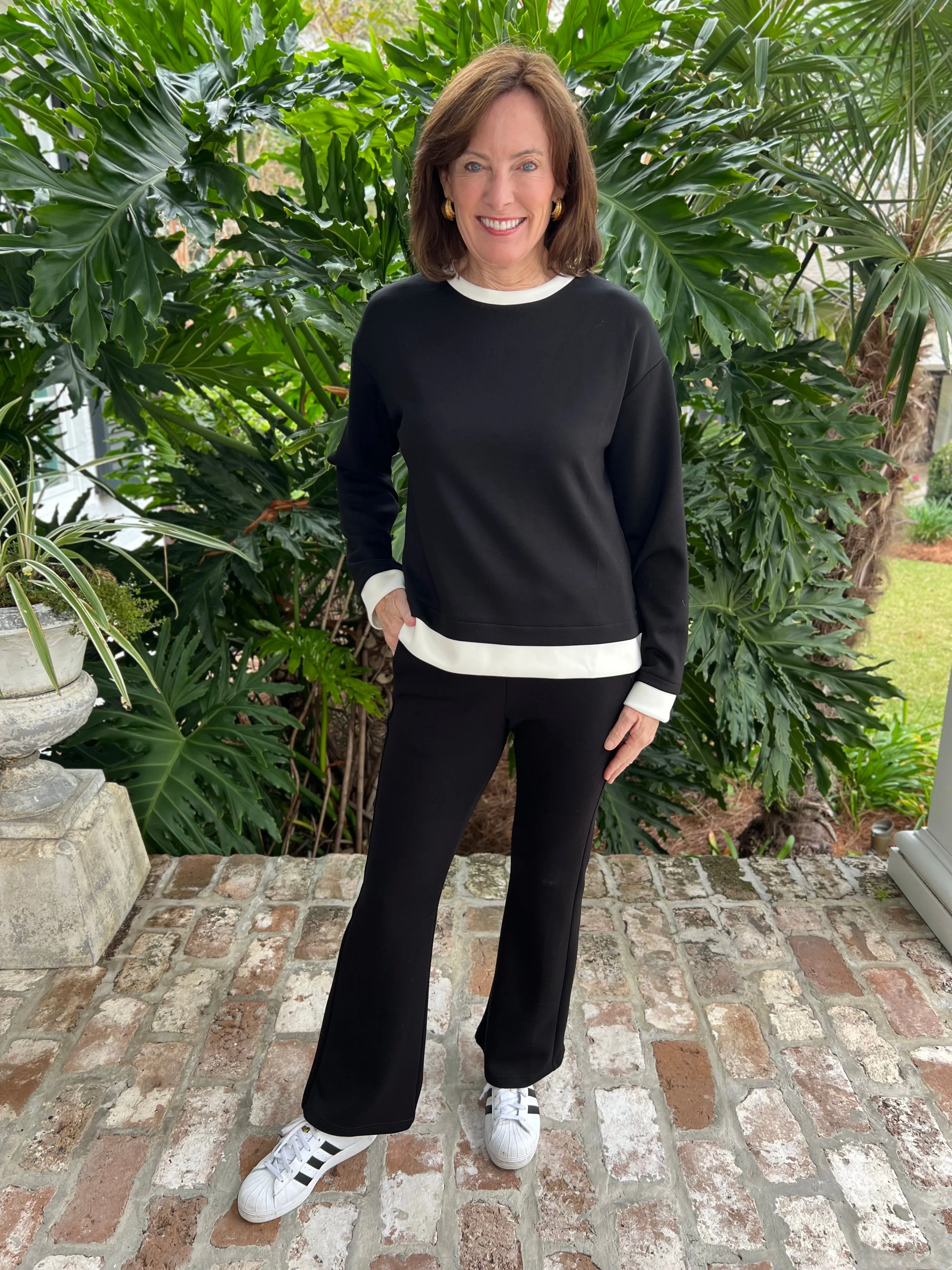 Classy Lady Black/Ivory Long Sleeve Top