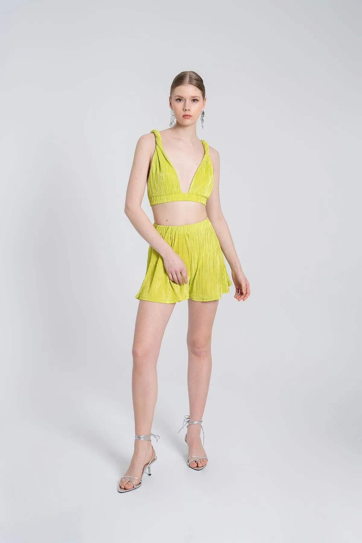 Comfy Elastic Waist Shorts Green