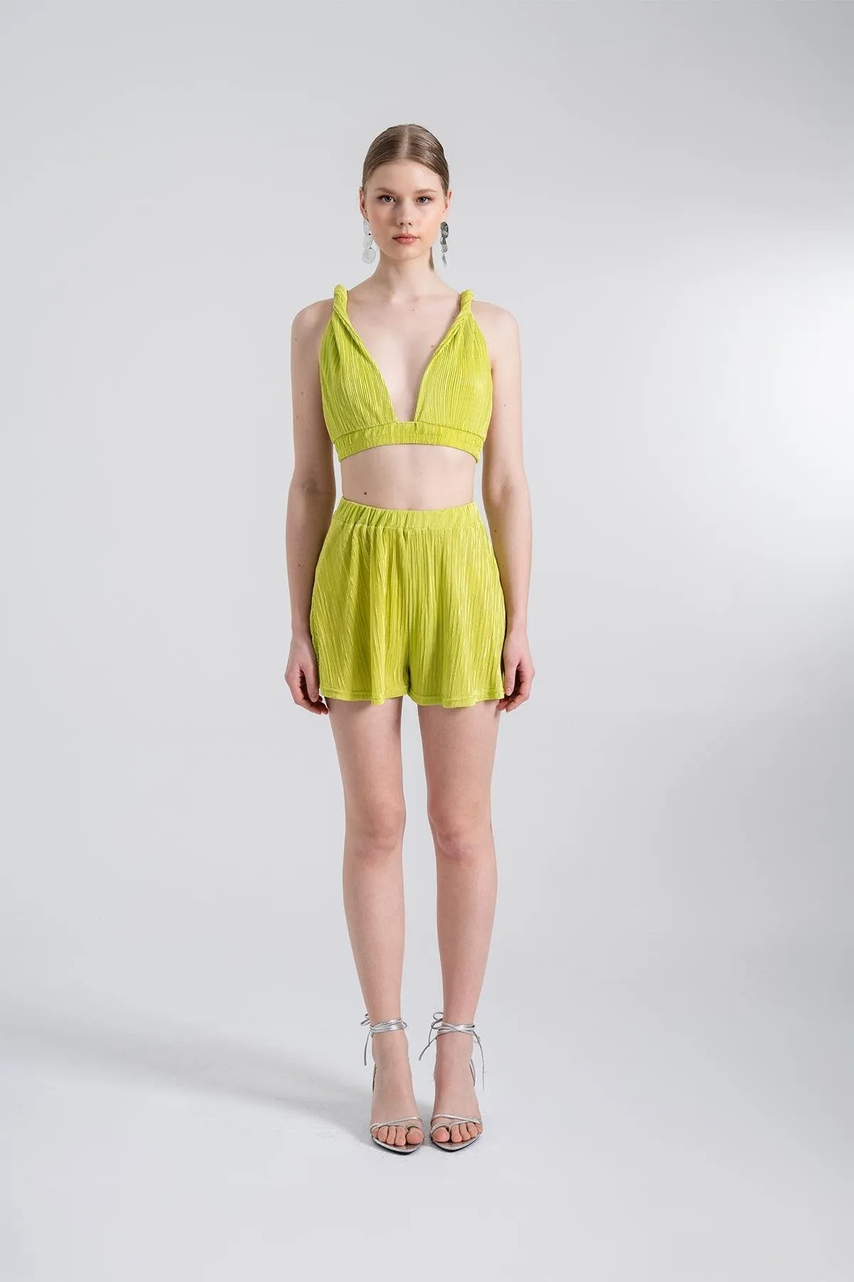 Comfy Elastic Waist Shorts Green