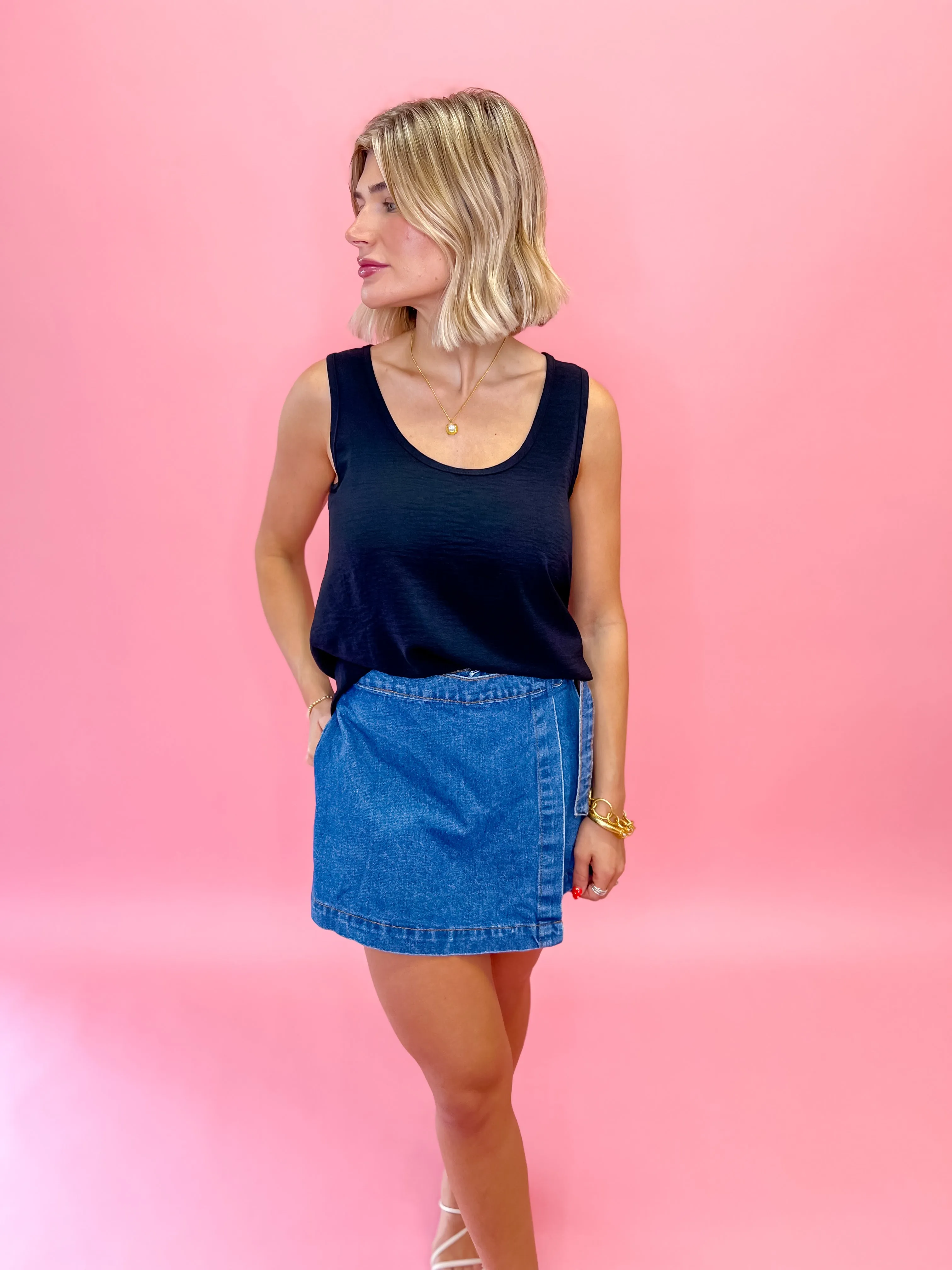 Effortless Vibes Tank - Black
