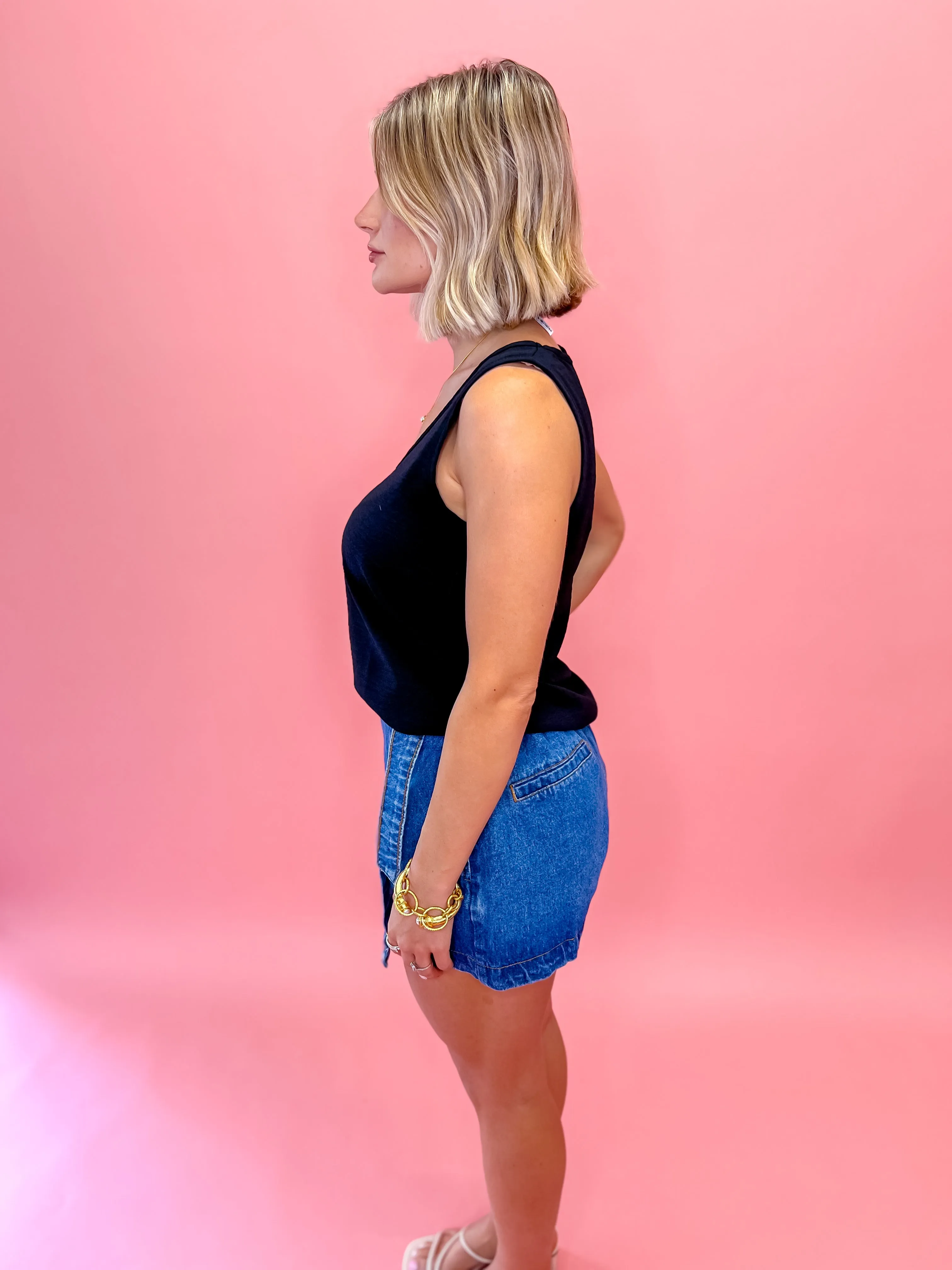 Effortless Vibes Tank - Black
