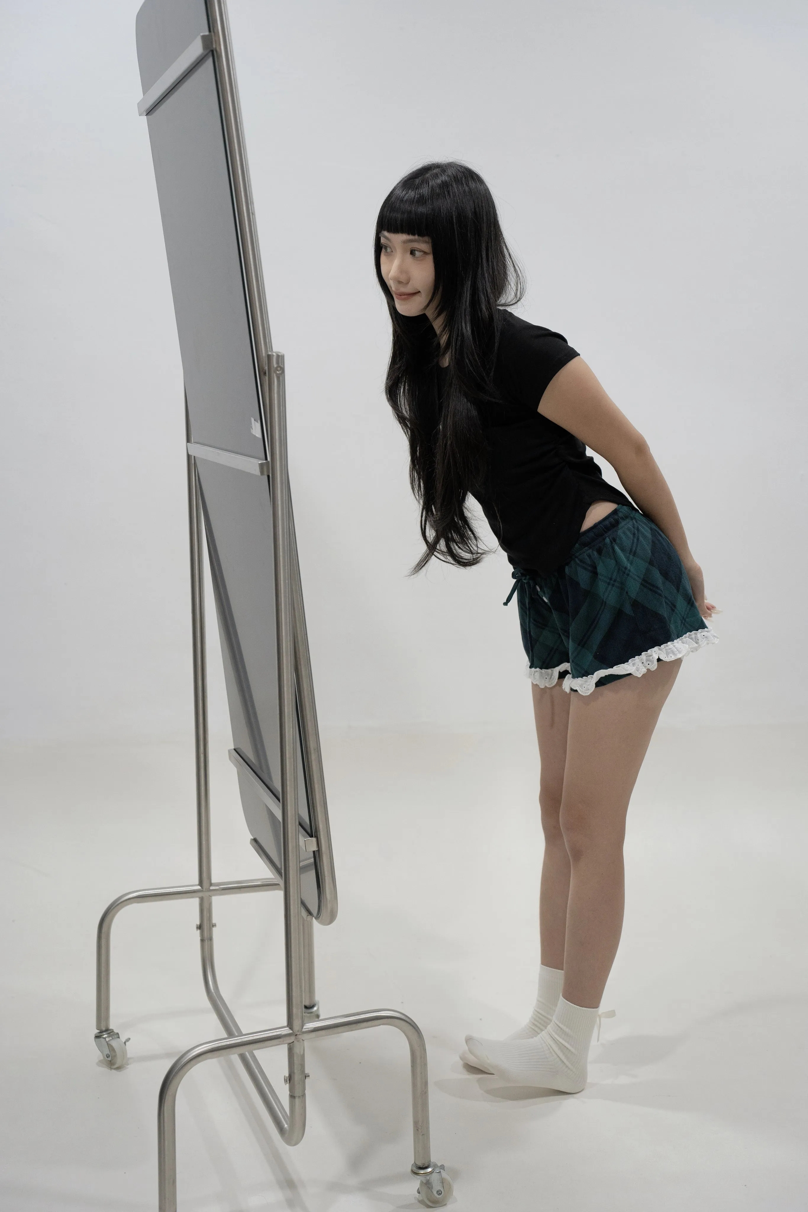[EM] AEIOU Lace Shorts Collection DARK GREEN