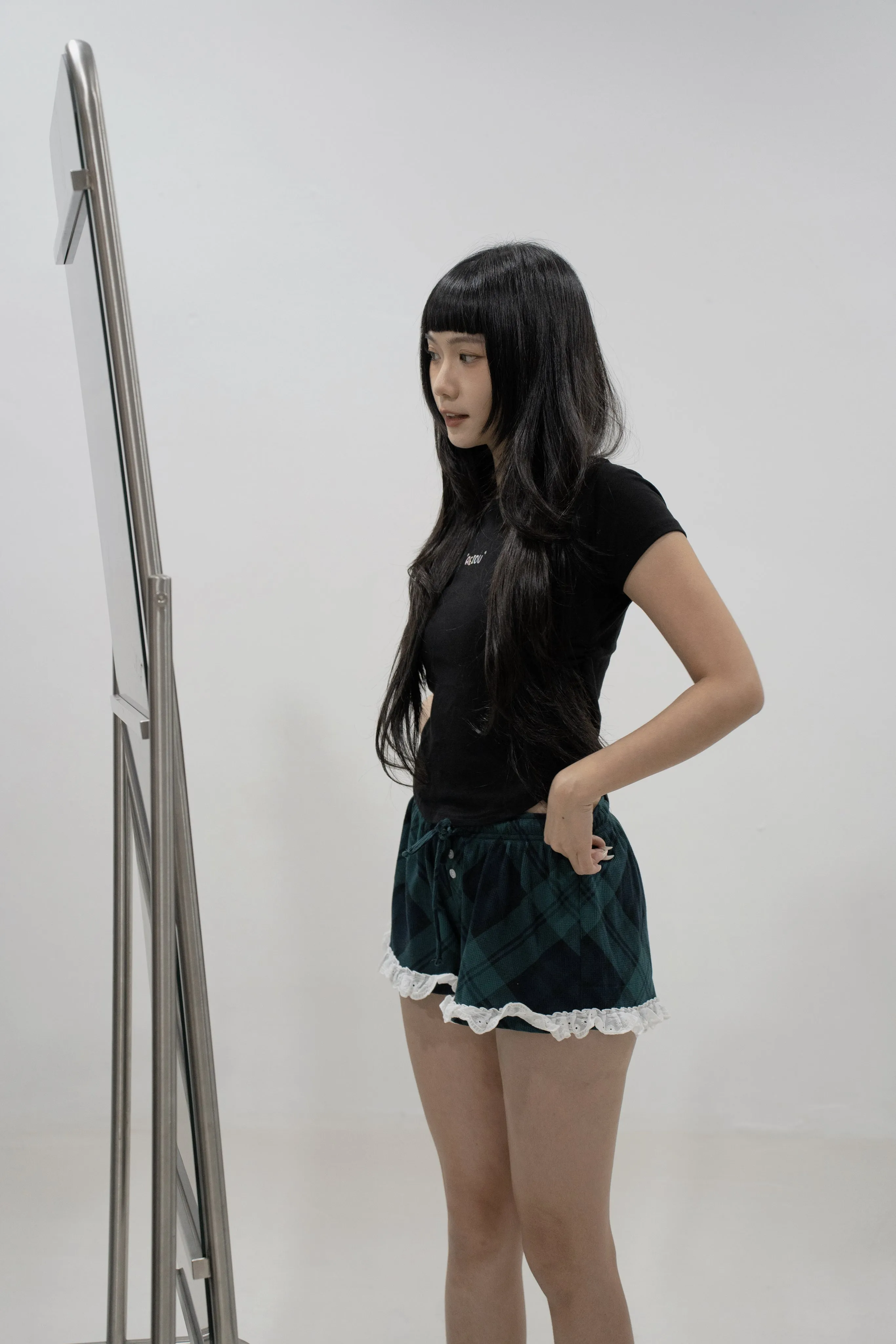 [EM] AEIOU Lace Shorts Collection DARK GREEN
