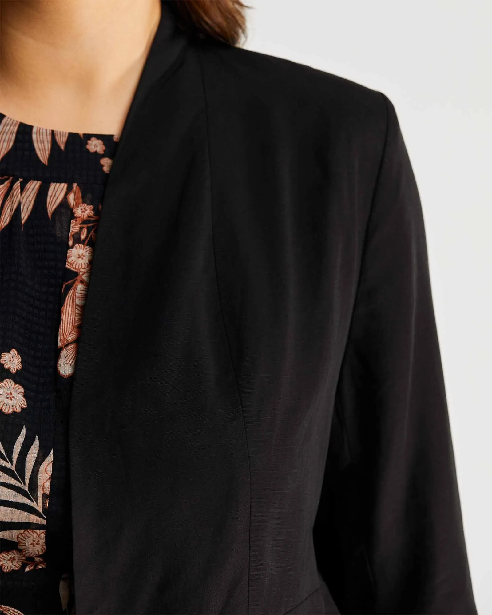 Eve Jacket | Black