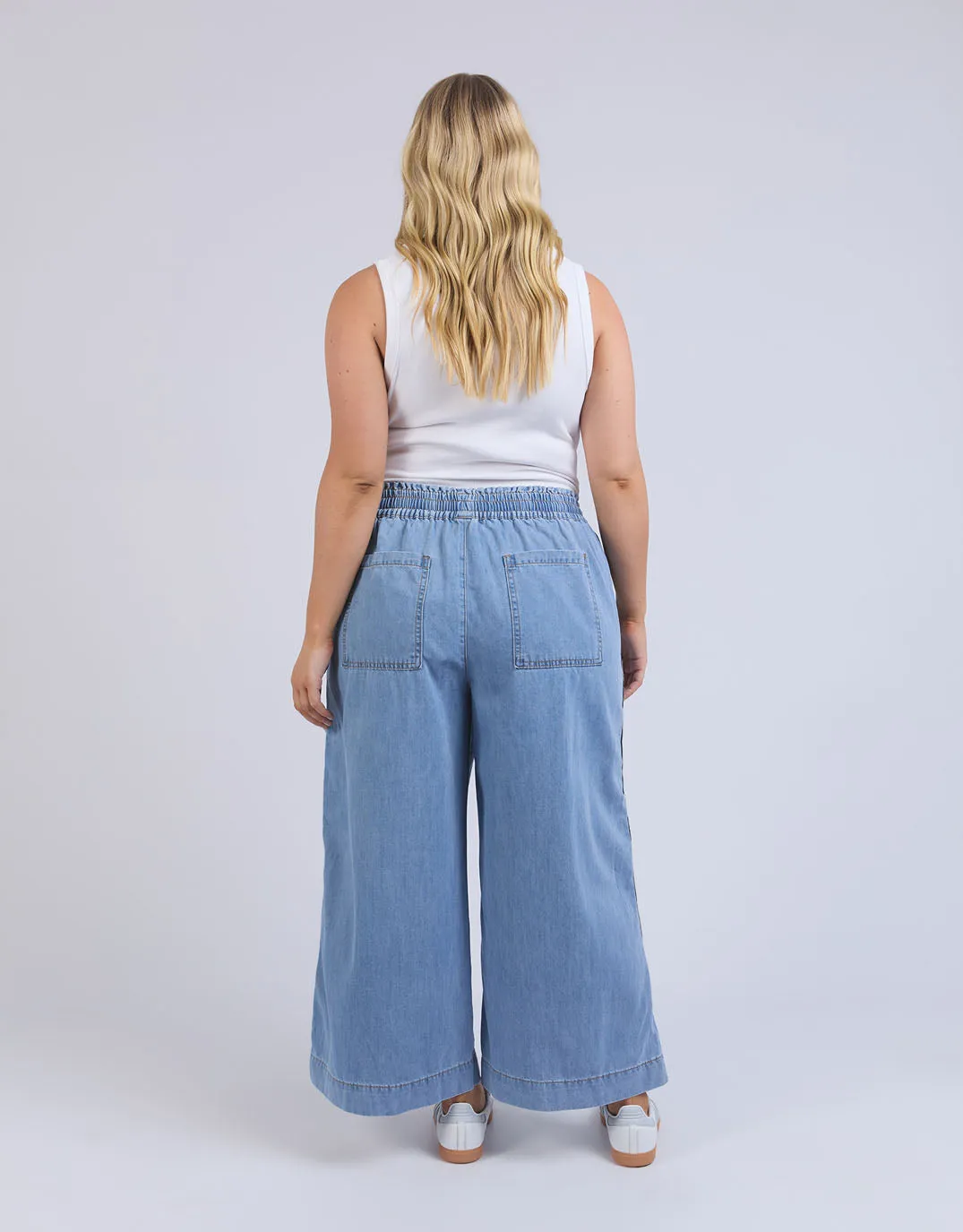 Greta Wide Leg Pant with Side Tape - Light Blue Wash