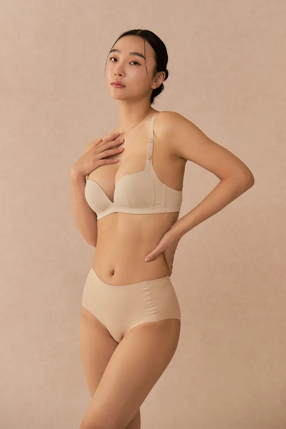 輕透哺乳內衣<br>ESSENTIAL NURSING BRA