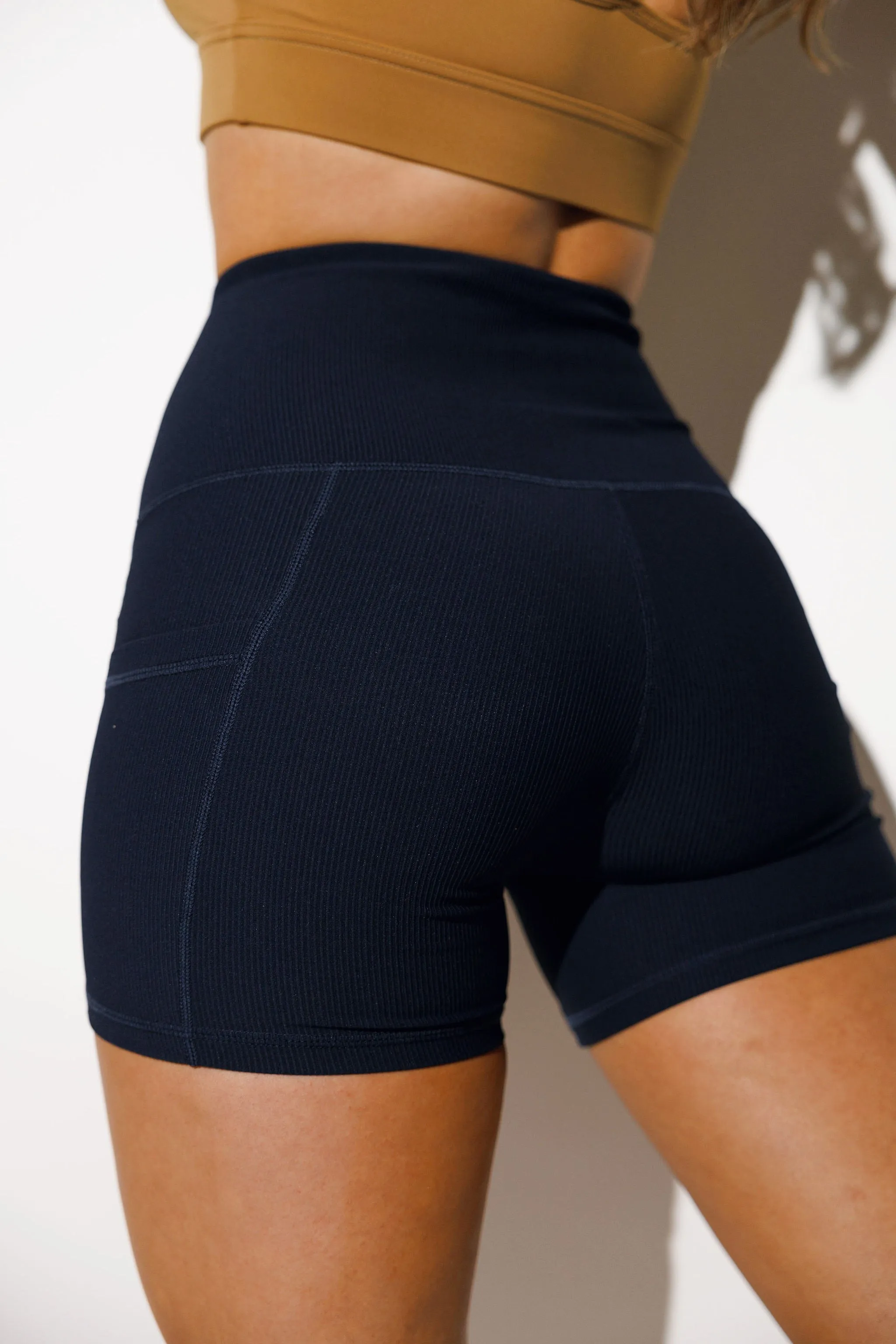 SKATER SHORT: NAVY