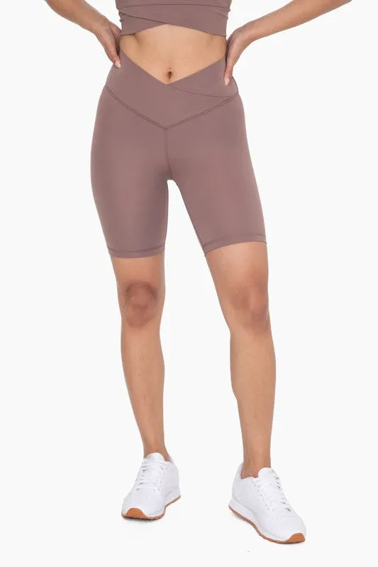 The Venice Crossover Waist Biker Shorts