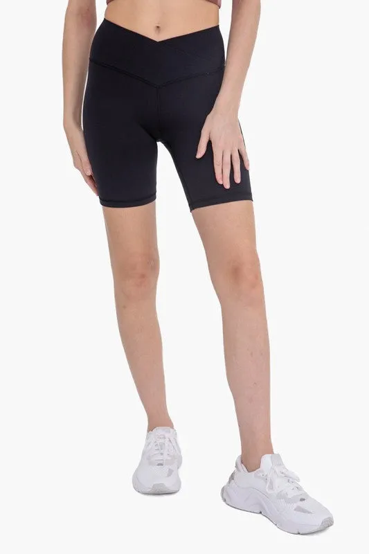 The Venice Crossover Waist Biker Shorts